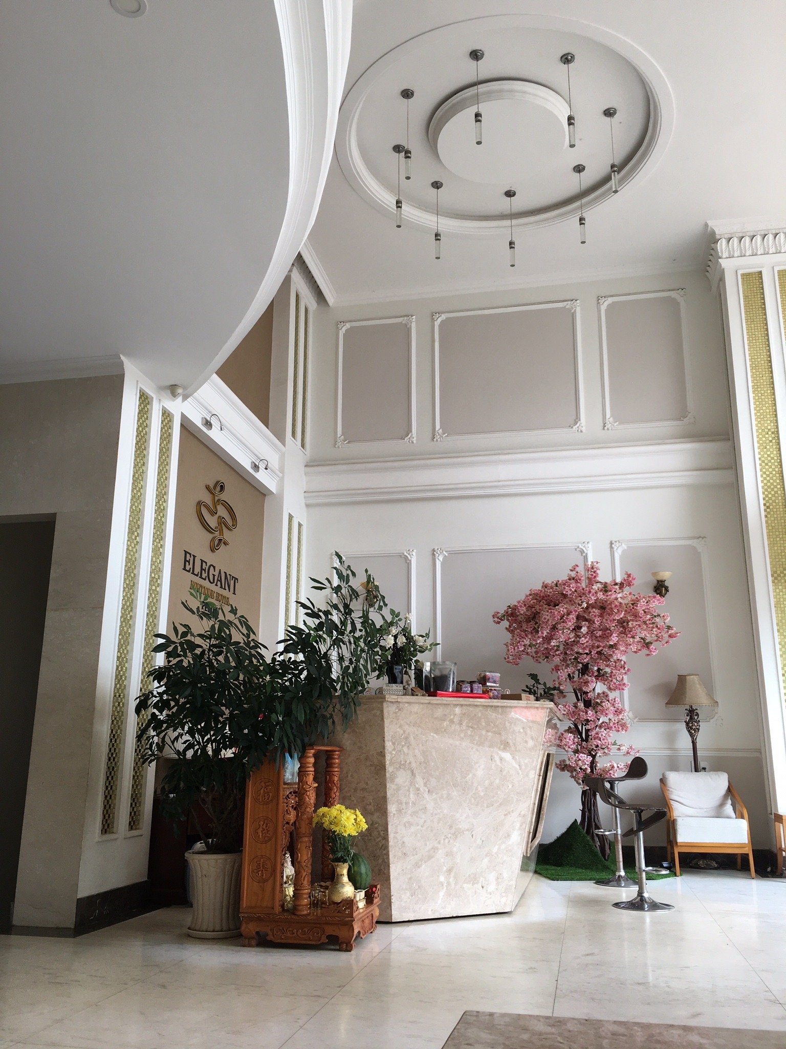 Elegant Hotel-官方