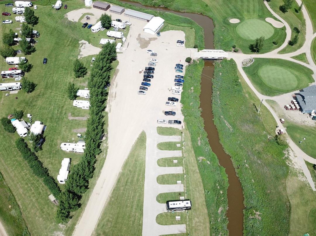 Three Hills Golf Club-Three Hills必去景点