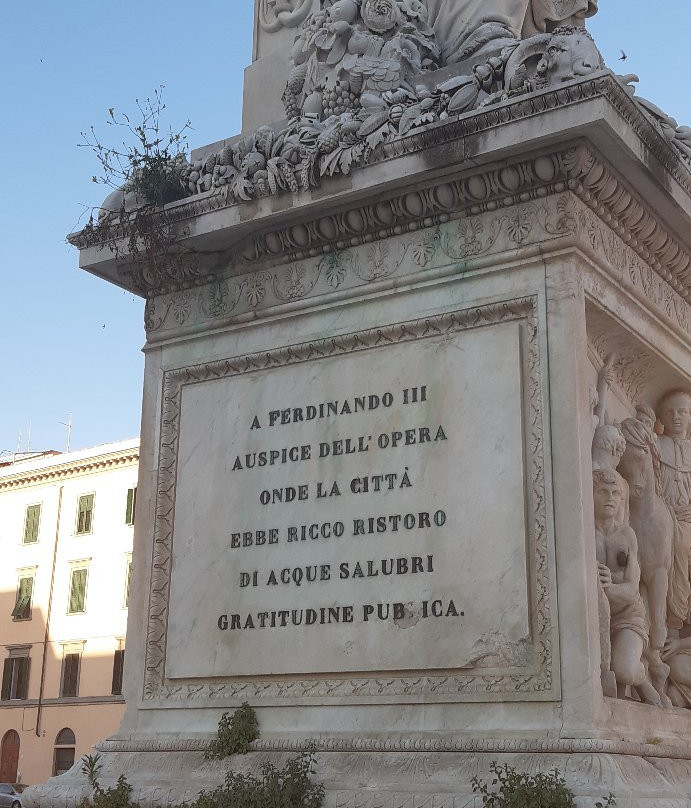 Monumento a Ferdinando III景点图片