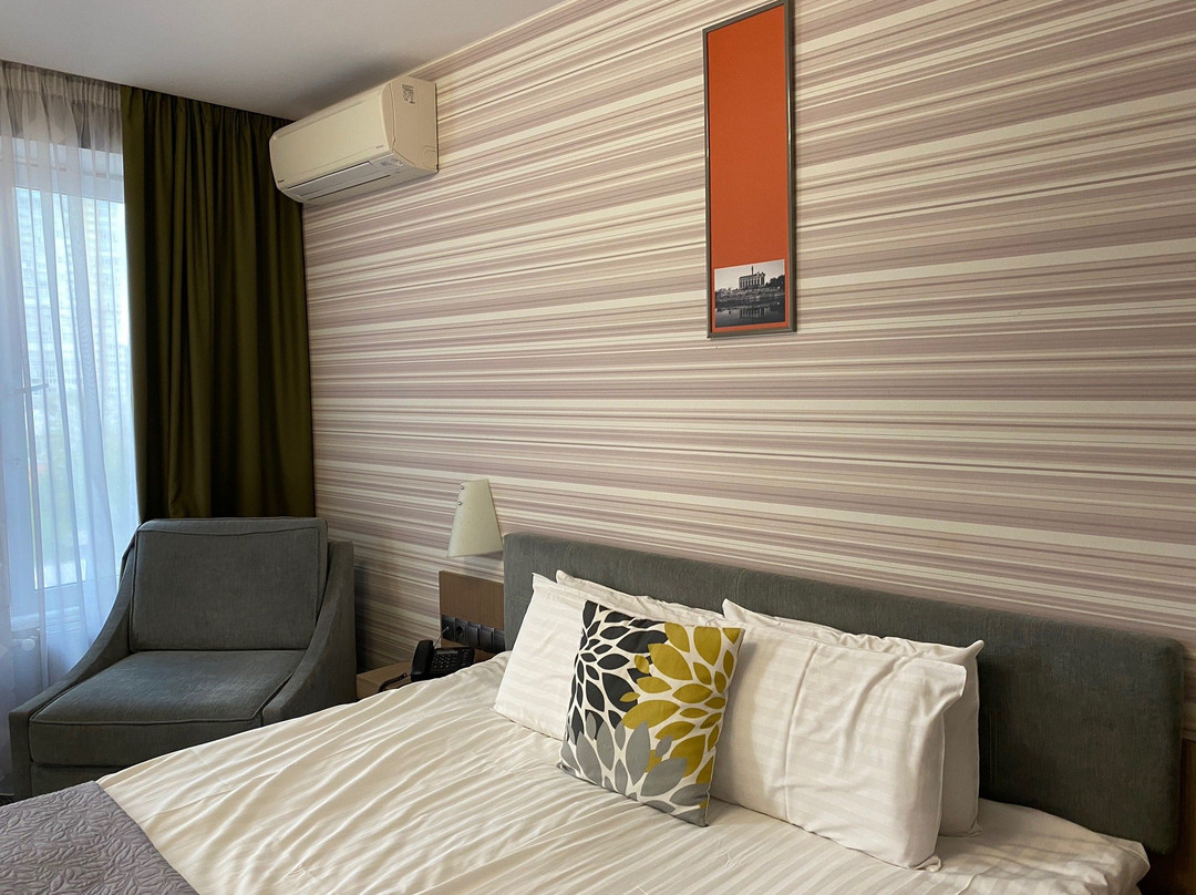Villa Four Rooms主图