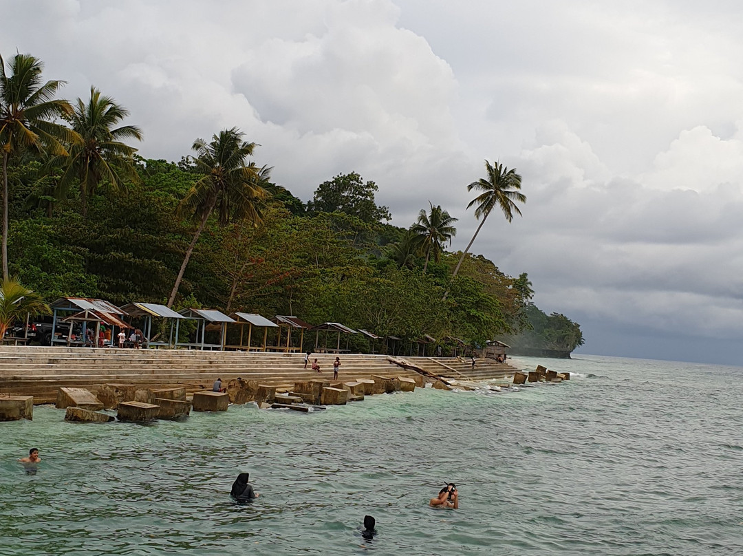 Segara Indah Beach-Biak必去景点