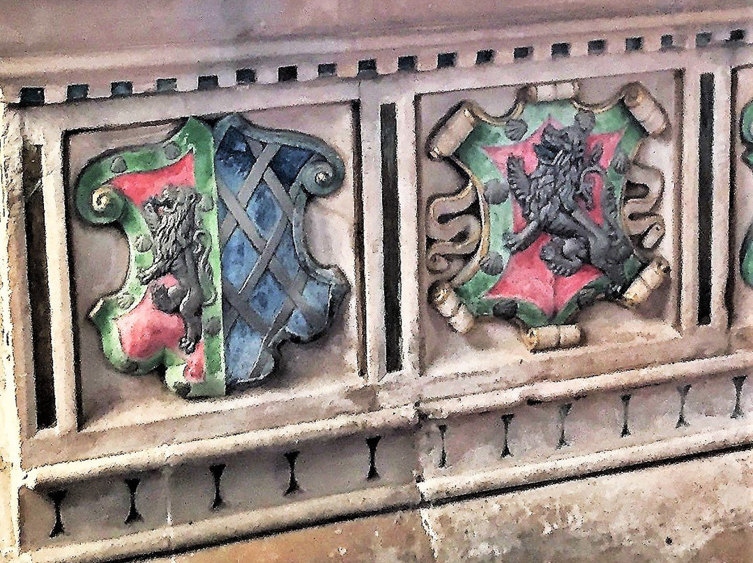 Grave of Sir Goddared Oxenbridge景点图片