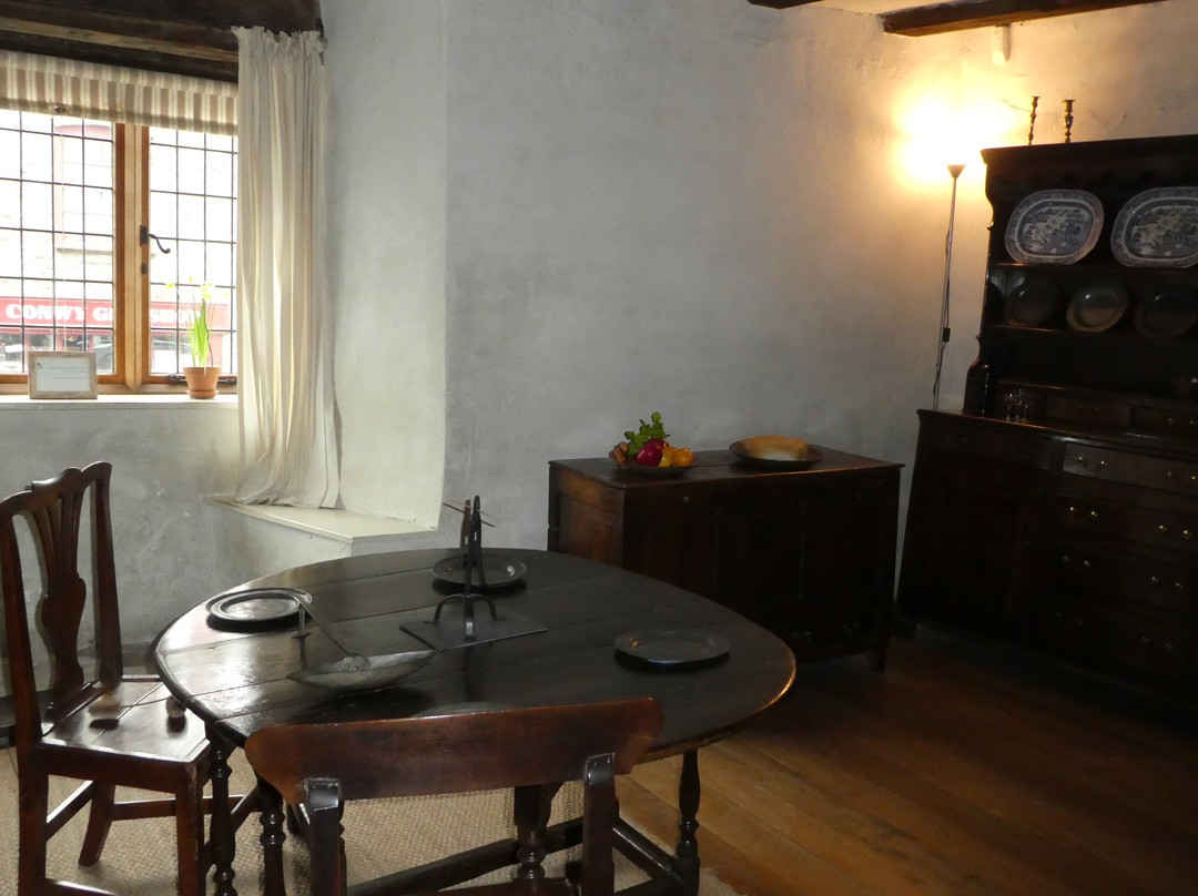 Aberconwy House景点图片