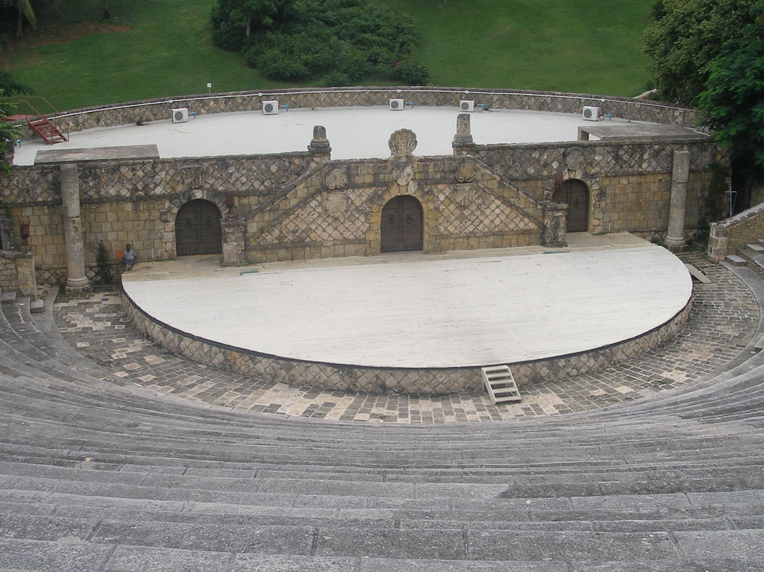 Altos de Chavon Amphitheater景点图片