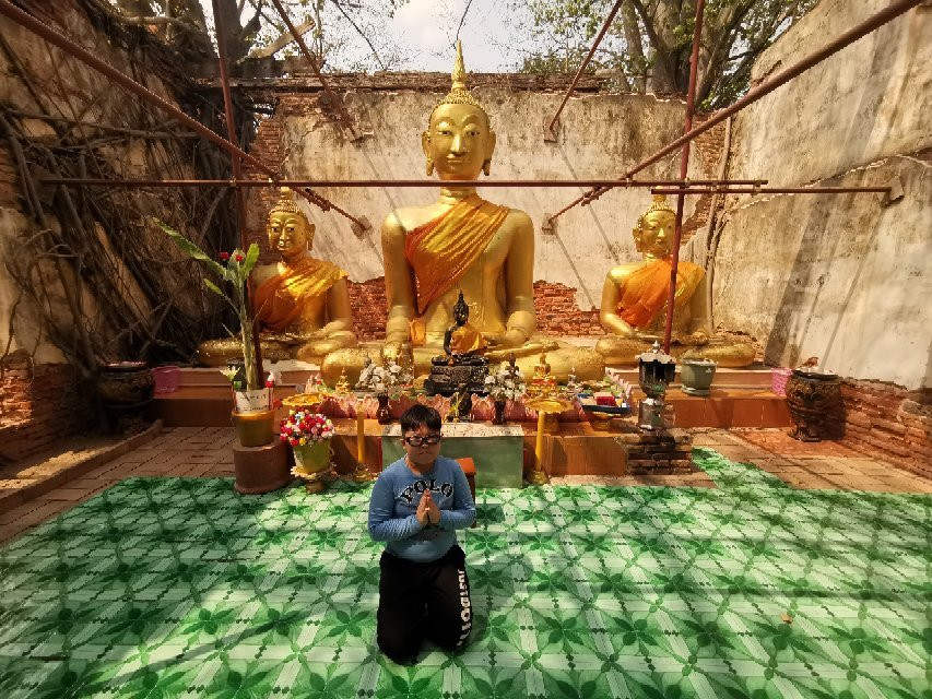 Sang Kra Tai Temple-红统必去景点