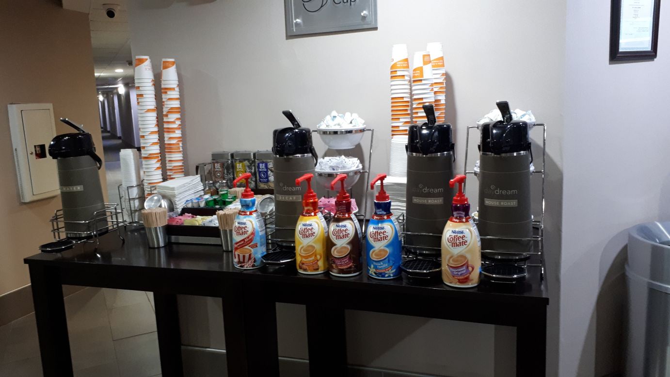 维斯维尔I-77和I-81舒眠酒店-餐饮