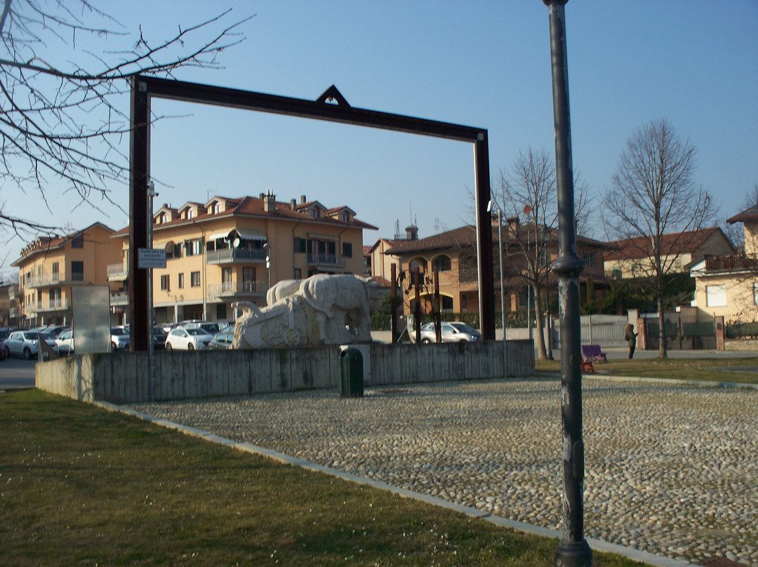 Monumento al Bue Grasso景点图片