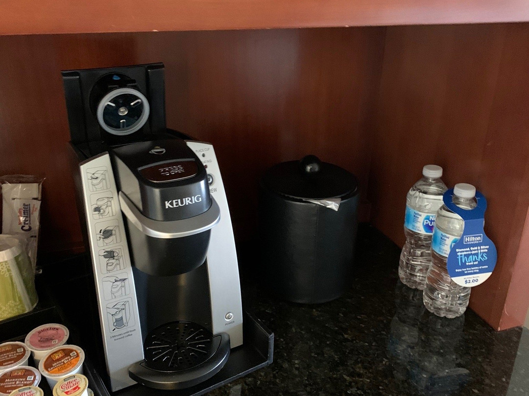 Hilton Garden Inn Omaha West主图