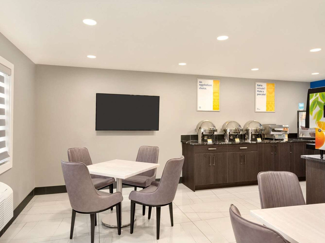 Days Inn by Wyndham Wainwright主图