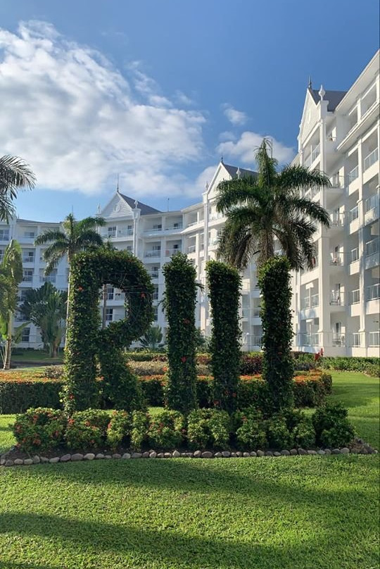 奥乔里奥斯悦宜湾酒店主图