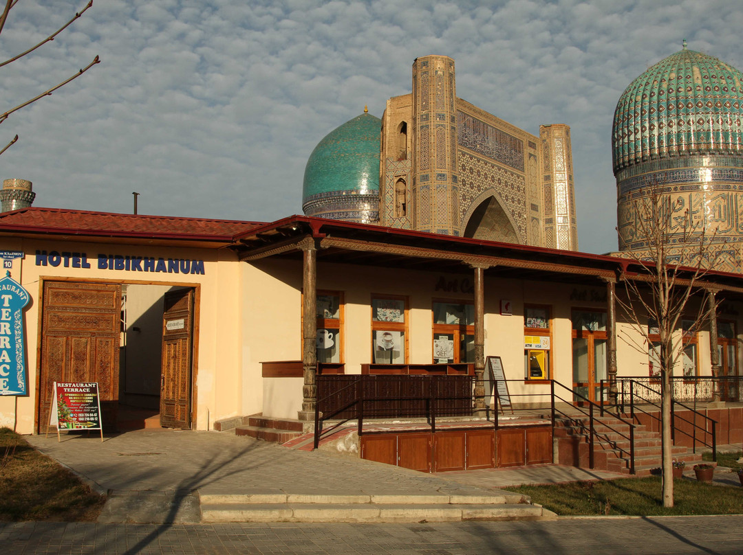 Hotel Bibikhanum主图