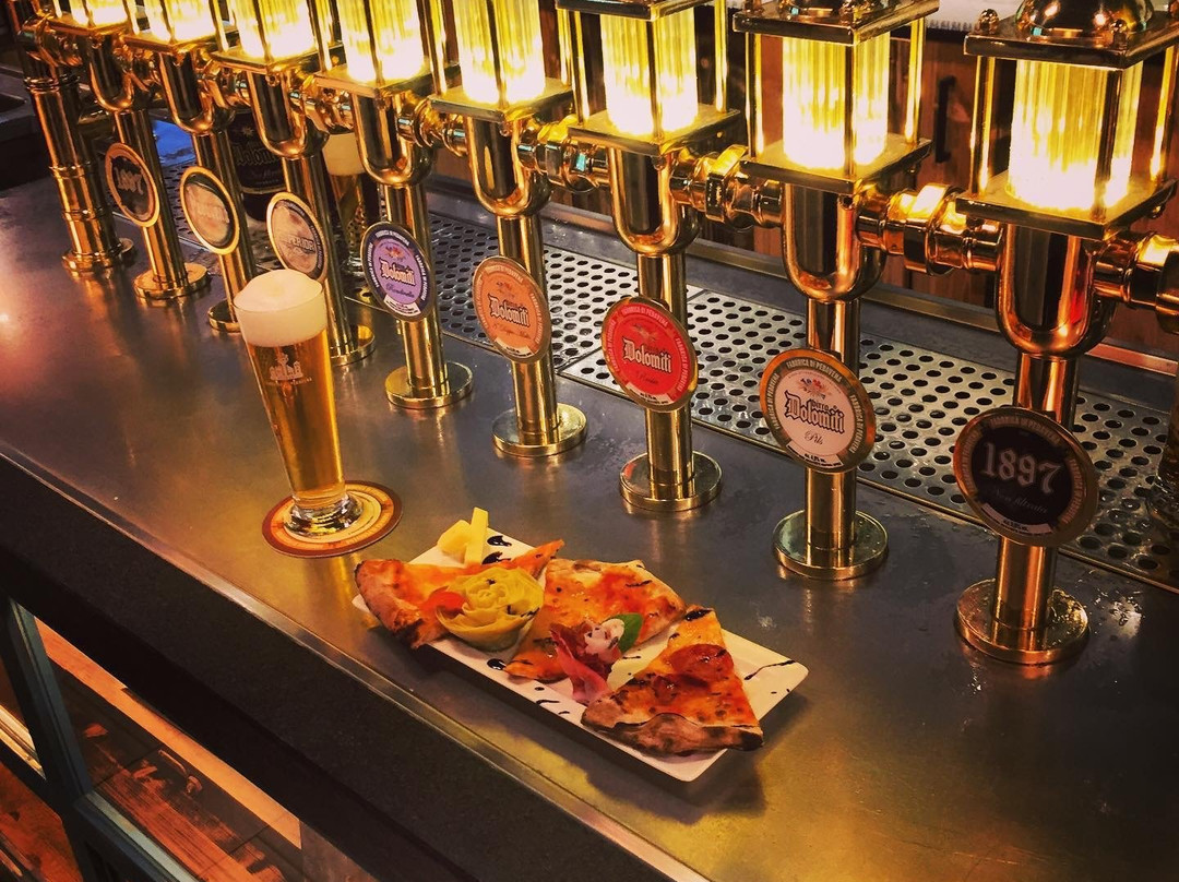 Rivamonte Agordino餐馆和美食-Fabbrica in Pedavena Valle Agordina