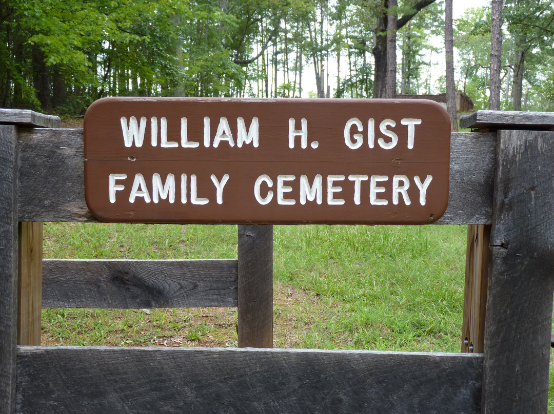 Gist Cemetery景点图片