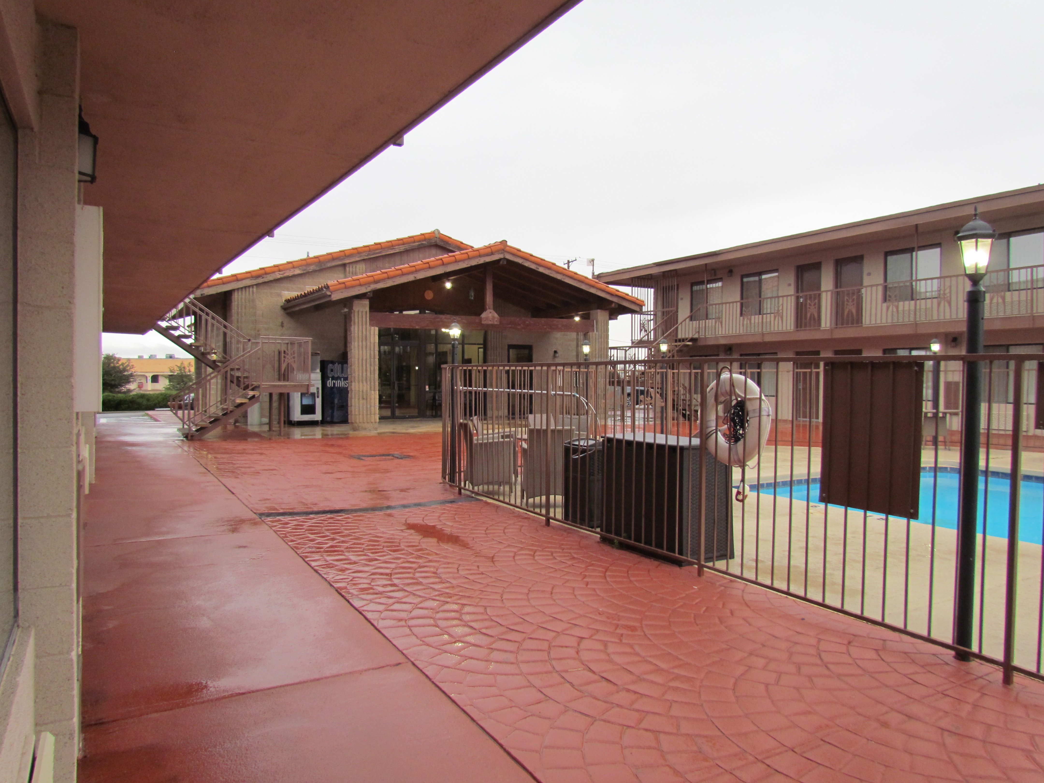 Quality Inn Benson I-10 Exit 304-泳池