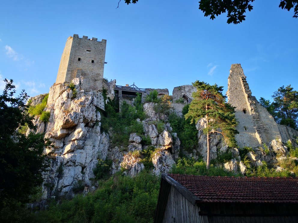 Burg Weissenstein-Regen必去景点
