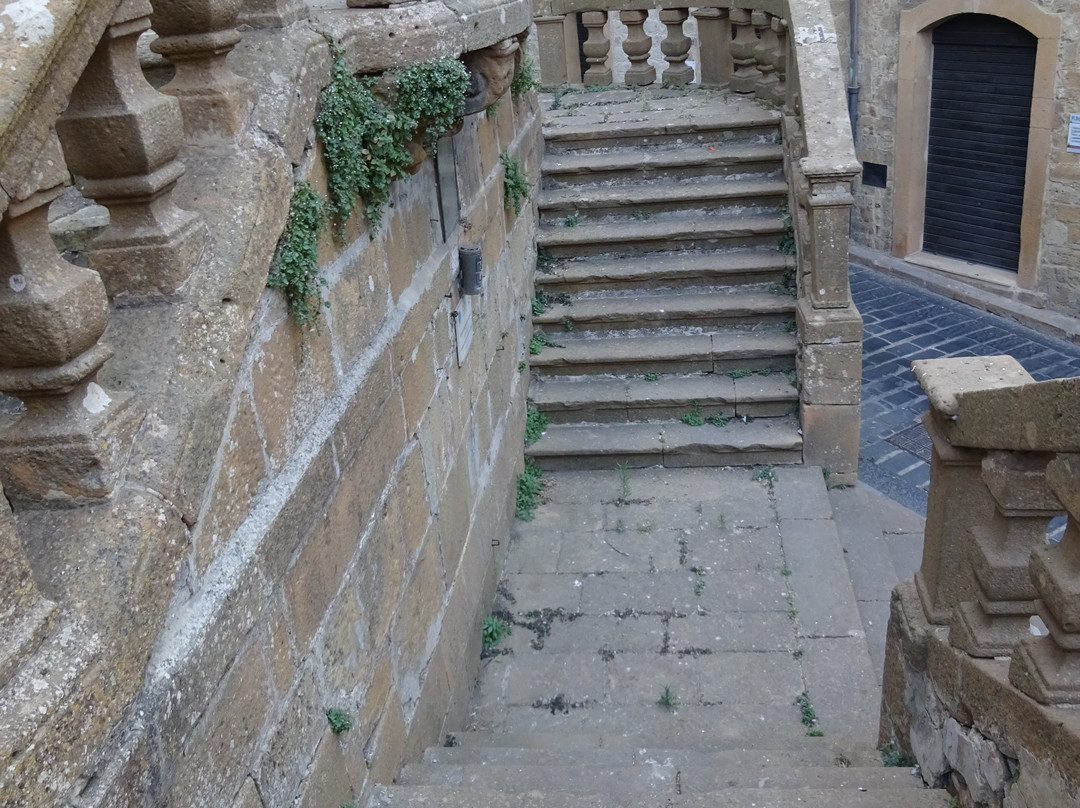 Chiesa di Sant’Ignazio di Loyola-皮亚扎－阿尔梅里纳必去景点