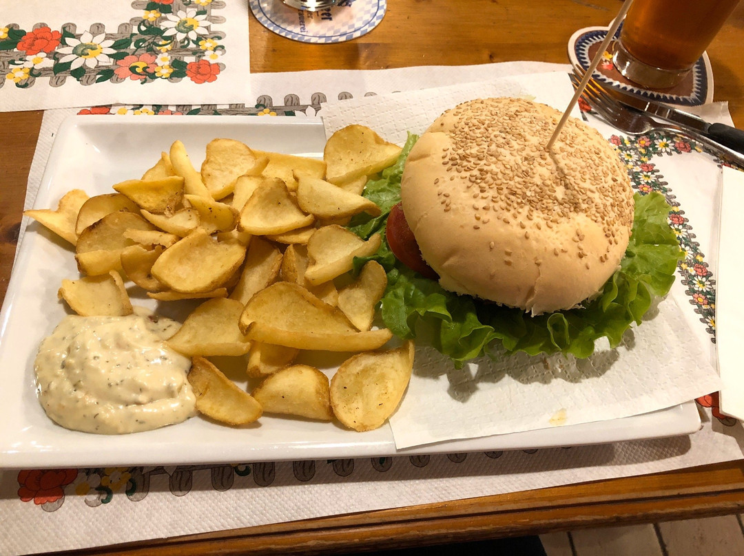 Sabry e Max's
