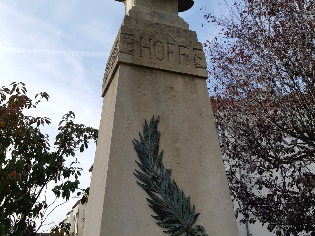 Monument du Sergent Hoff景点图片