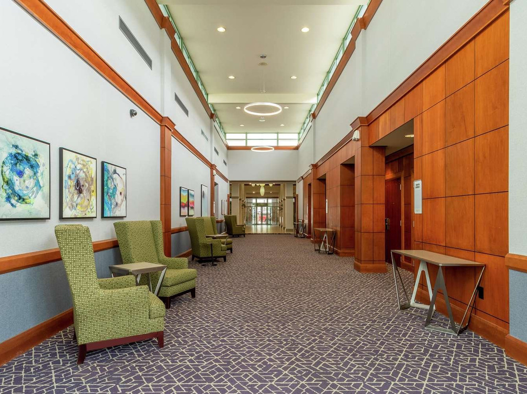 埃文斯顿希尔顿花园酒店主图