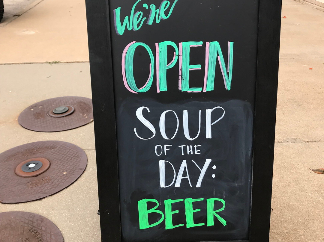 Salt City Brewing Co Taproom-Hutchinson必去景点