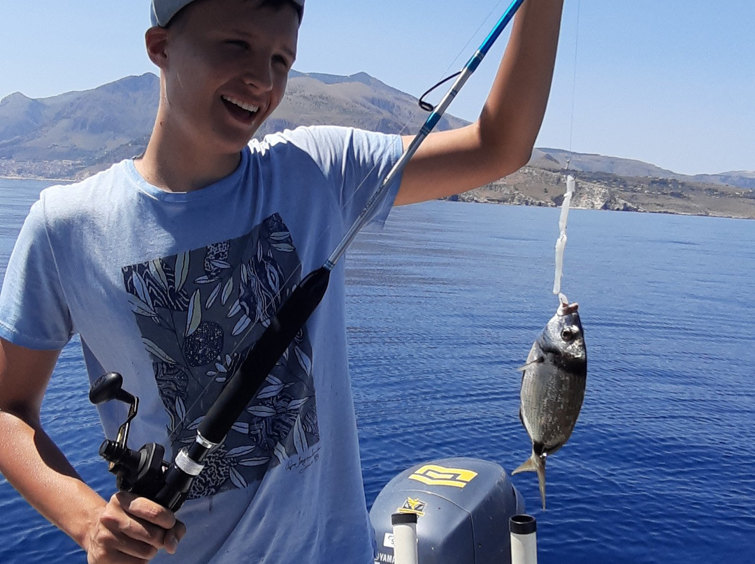 Sicily Fishing Charter-戈尔福海堡必去景点
