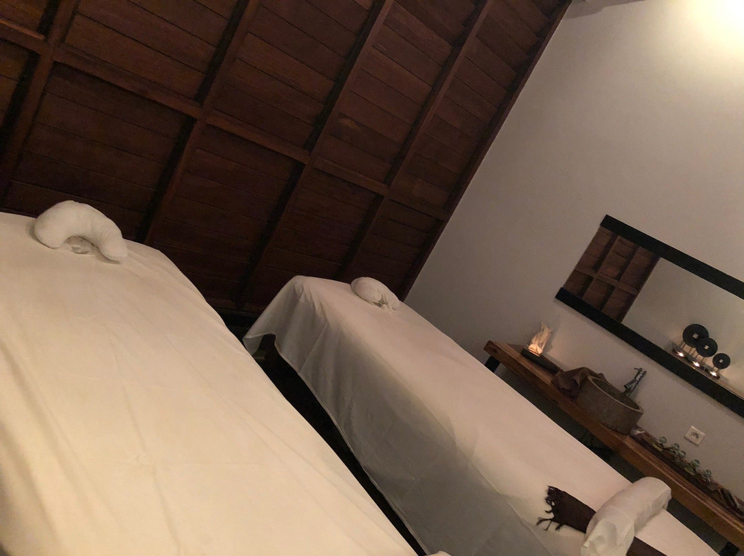 Akea Spa & Beauty-Petite-Ile必去景点