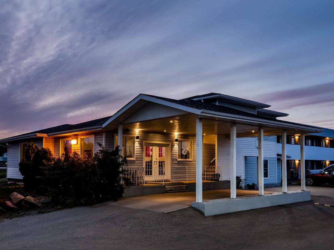 Super 8 by Wyndham Smoky Lake主图