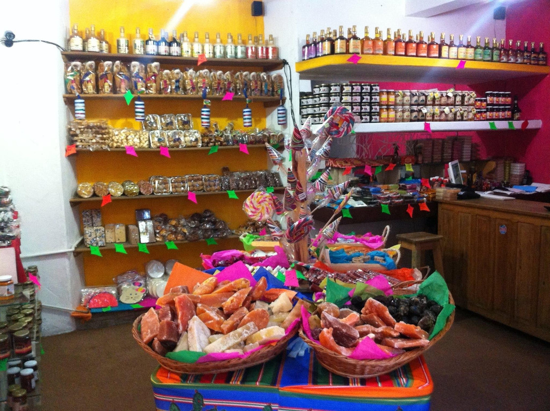 Dulces Regionales EL Papalote-圣米格尔护城必去景点