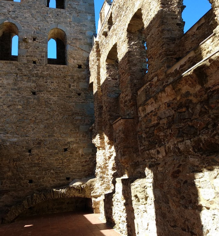 Monasterio de Sant Pere de Rodes景点图片