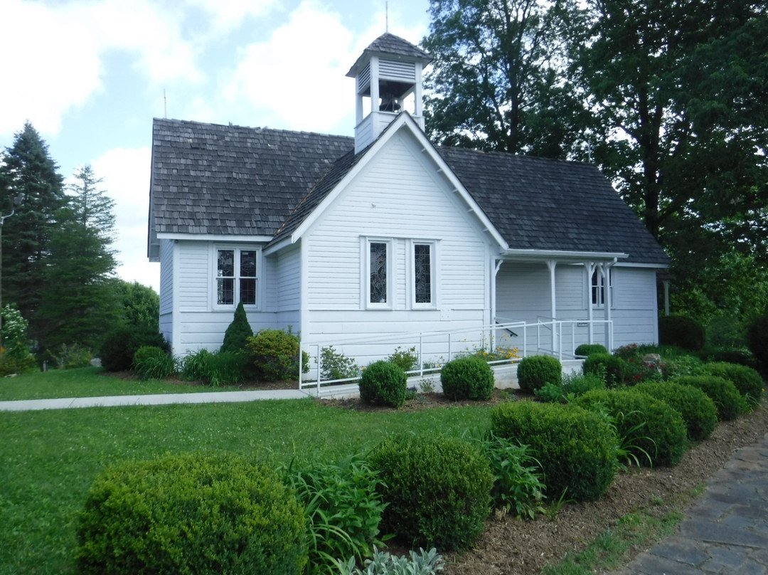 Holy Trinity Episcopal Church景点图片