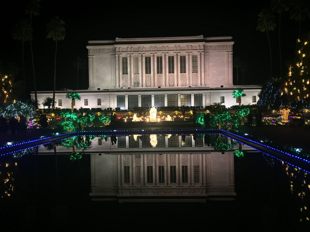 Mesa Arizona Temple Visitors' Center景点图片