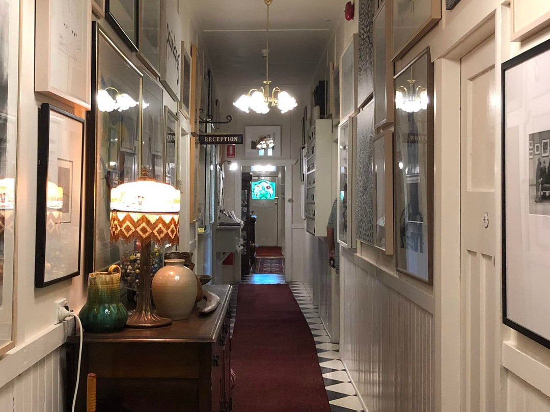 小屋商务宾馆主图