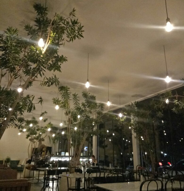 Lovinalife Room & Cafe主图