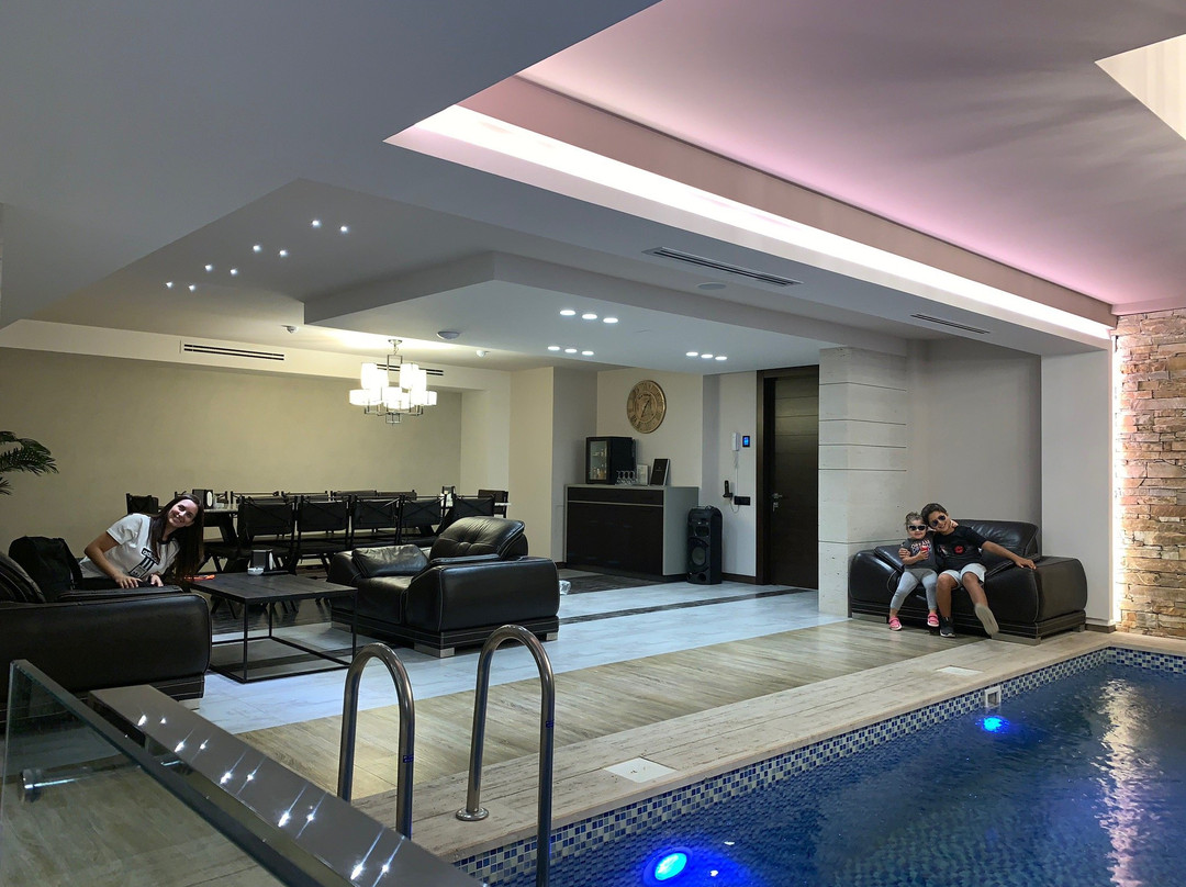Aghababyan's Hotel主图