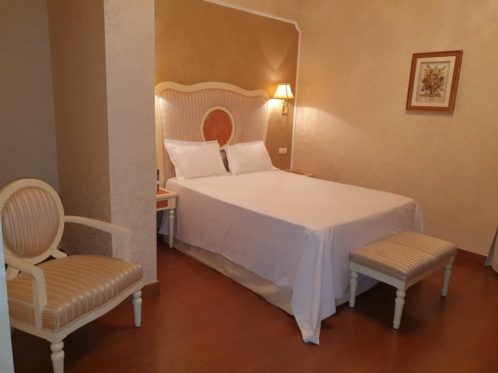 Hotel Santa Isabel主图