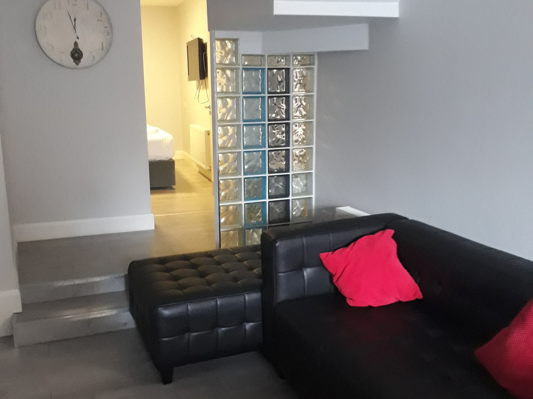 Bella Vista Hotel & Self Catering Suites主图
