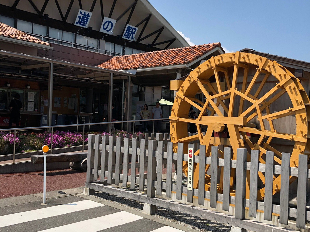 Michi-no-Eki Hana no Sato Iijima-饭岛町必去景点