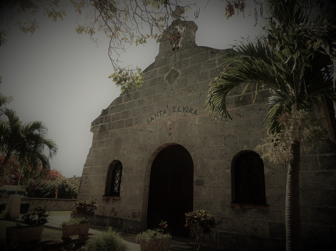 Iglesia Santa Elvira景点图片