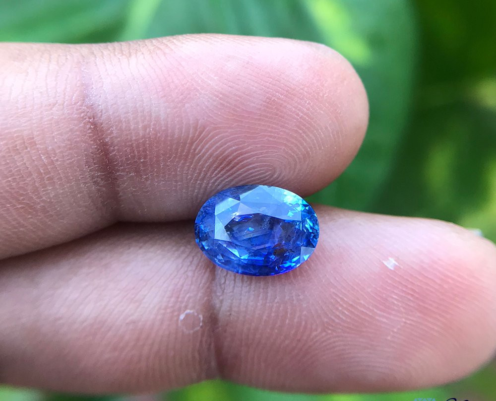 LusterBlue Gem and Jewellery-加勒必去景点