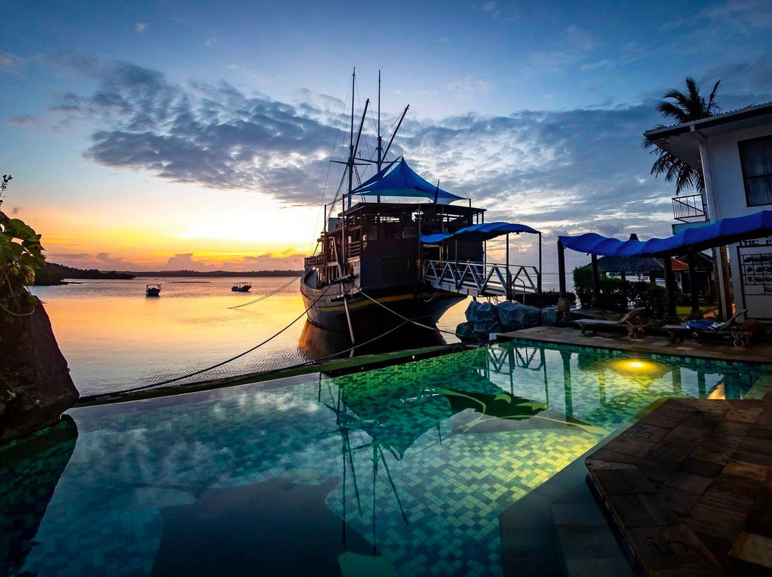 鳐鱼湾度假村主图