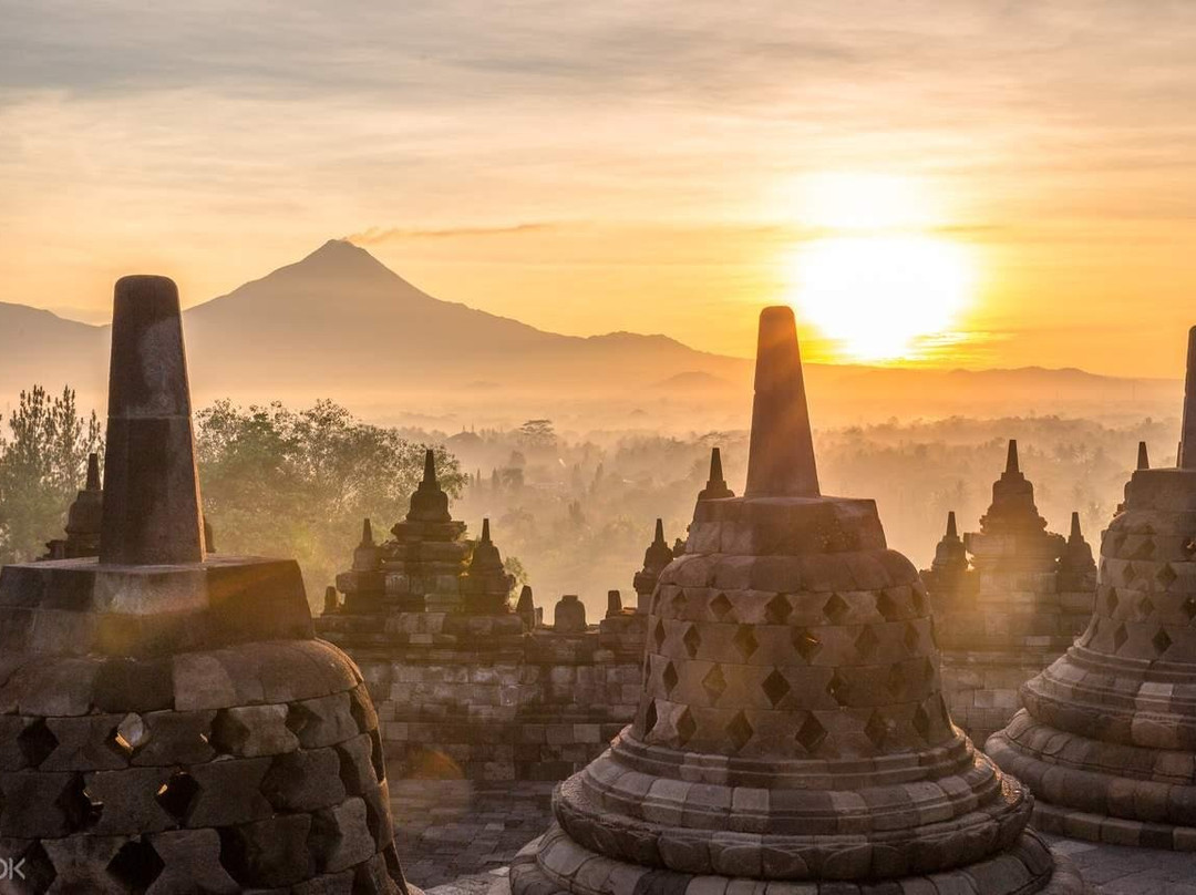 TripTravelindo-巴纽旺宣必去景点