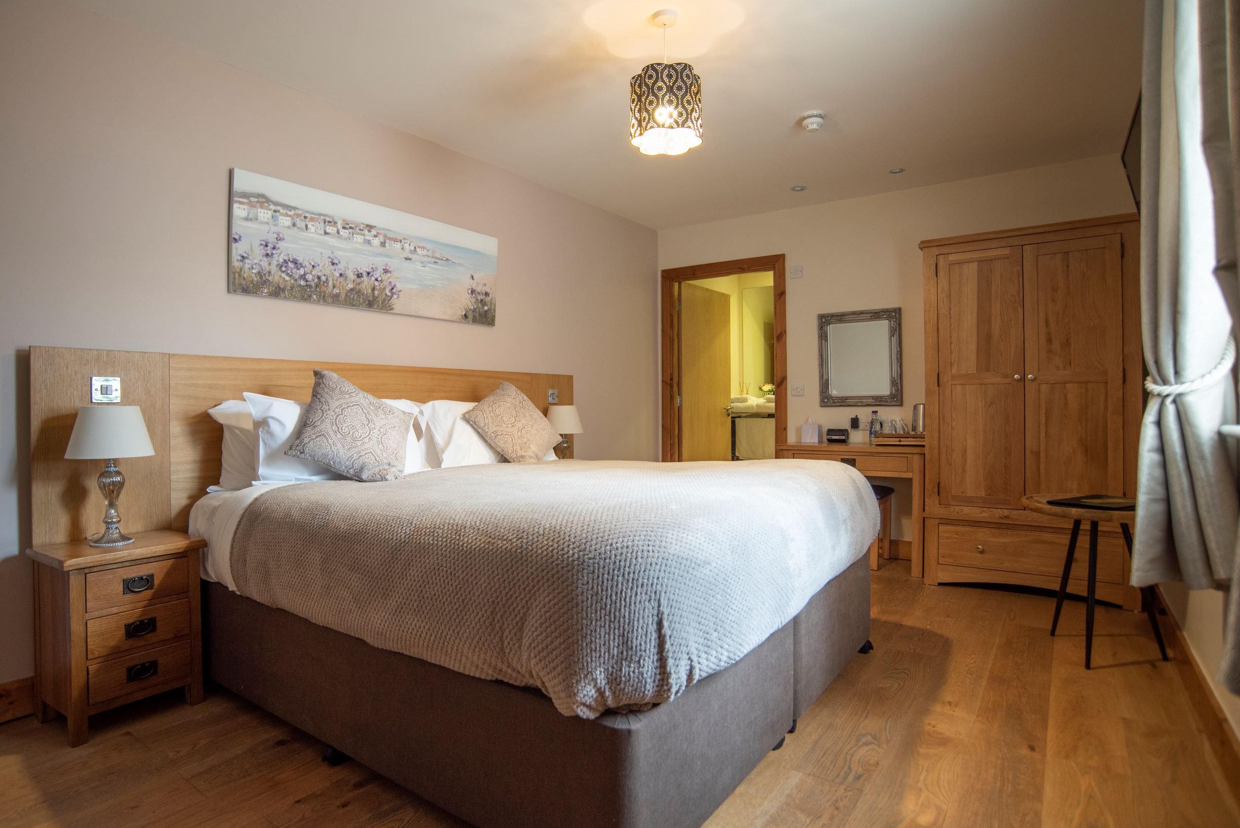 Crossways Inn-官方