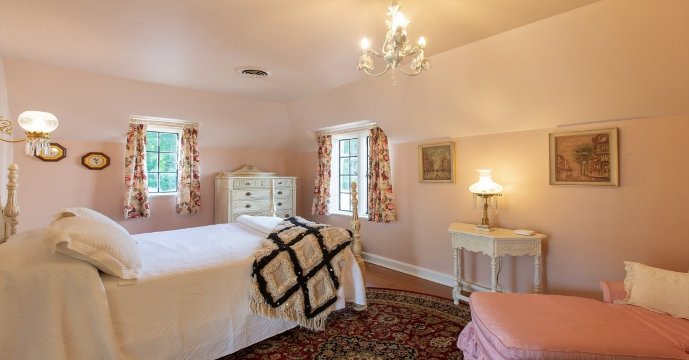 Duncraig Manor & Gardens-官方