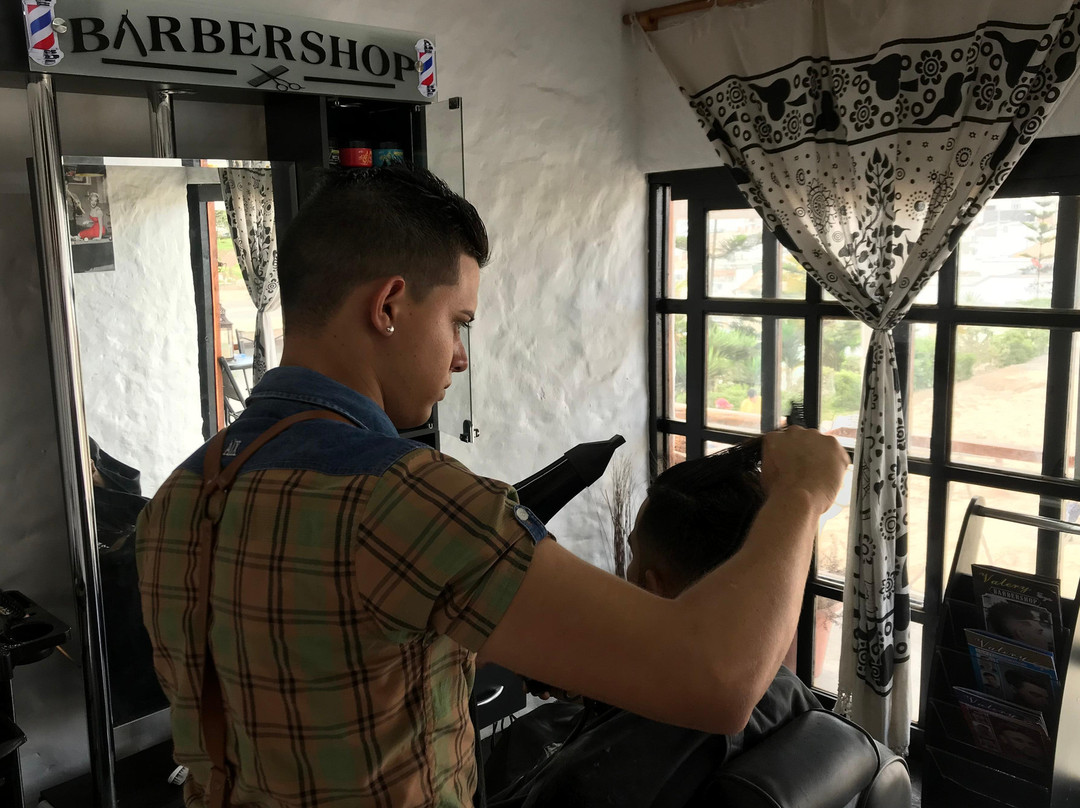 Sunset Salón y Estética Integral-Punta Hermosa必去景点