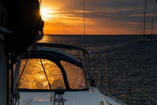 Sunrise Ibiza Boats-伊维萨城区必去景点