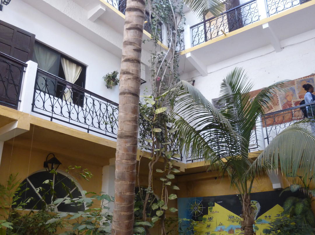 Hôtel De La Poste主图