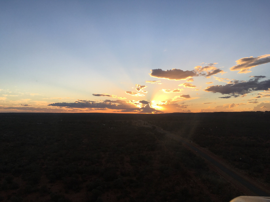 Kings Creek Helicopters景点图片
