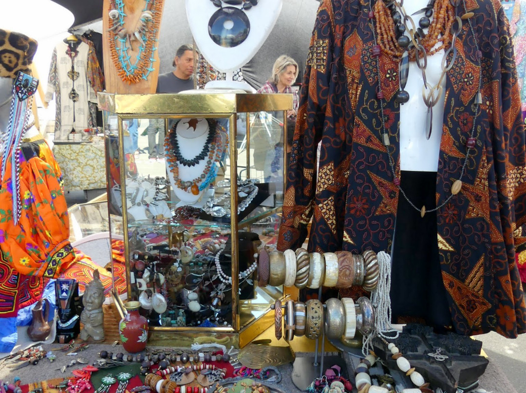 Long Beach Antique Market-长滩必去景点