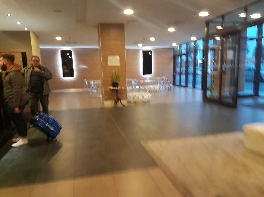 加萨沃纳酒店主图