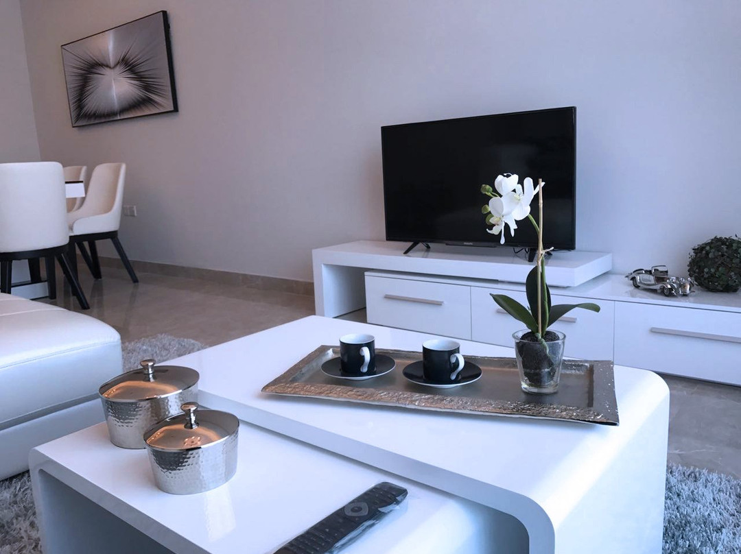 Al Manzil Hidd Residence主图